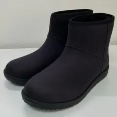 Item thumbnail for item 04435796-0b63-4a81-a12a-09a2901a304d