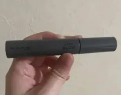 KATE LASH GLOW マスカラのサムネイル