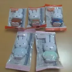 ミッフィー　フラットポケットマスコット　スタンダードパステル5個セット。