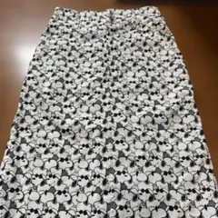 【E hyphen world gallery】スヌーピー柄スカート