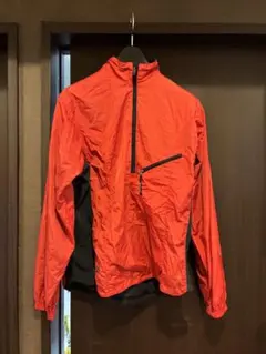 軽量赤ハーフジップジャケットのサムネイル