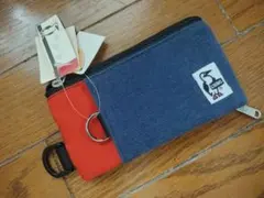 CHUMS　スマホケース、ポーチ 新品未使用タグ付きのサムネイル