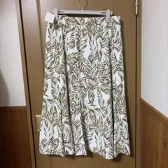 LAVEANGE フレアスカート　夏　4L 大きいサイズのサムネイル