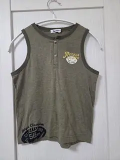 familia ボタン付きノースリーブタンクトップ