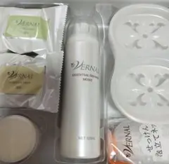 Item thumbnail for item 895b50ea-ed5d-4628-b4f8-a19b70a1cad7