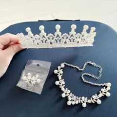 ウェディング ティアラ① (ネックレス・ピアスセット)