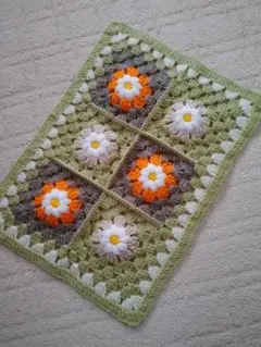 グラニースクエア♥ぷっくりお花のマルチカバー♥かぎ針編み