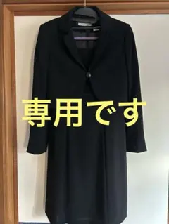 レディースブラックフォーマルスーツ