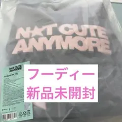 illit NOTCUTEANYMORE POPUP フーディー M 新品未開封