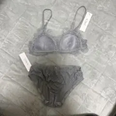 フリルショーツ