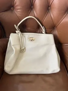 H.R.M(アッシュアールエム) イタリア製レザー ハンドバッグ