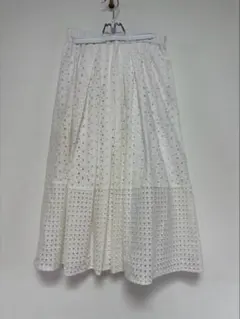 FOXEY♡フレアスカート シエラ ホワイト ドット柄定価¥149000 - メルカリ