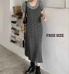 黒 ブラック 花柄 キャミワンピース フリーサイズ エンボス加工