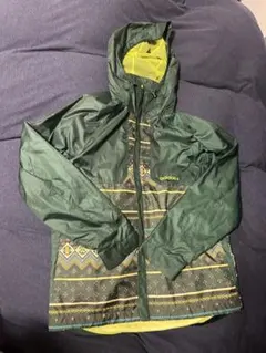 adidas 幾何学模様 フード付きジャケット