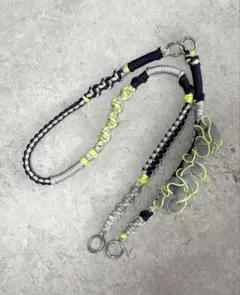 38. 2way スマホショルダーストラップ　グレー×ネオングリーンフリル