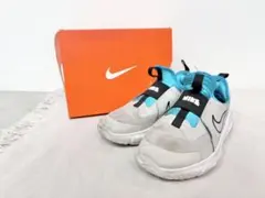 NIKE スリッポン スニーカー　21.5cmのサムネイル