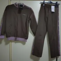 Item thumbnail for item 49e9324e-81de-466e-8a6c-5885e252041e