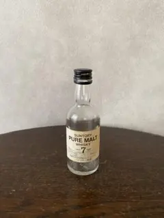 サントリー PURE MALT WHISKY 7年 ミニボトル 空き瓶のサムネイル