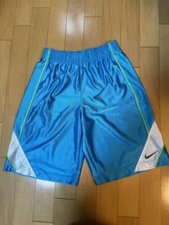 NIKE ナイキ　ジャージ　ハーフパンツ　ショートパンツ　Ｍ