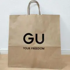 新品未使用　GU　ショッパー　紙袋　Lサイズ　大　極美品のサムネイル