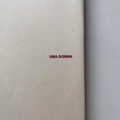 パオロ・ロベルシ（Paolo Roversi）UNA DONNA』英語版 パオロ・ロベルシ（Paolo Roversi）UNA DONNA』英語版 - メルカリ