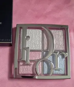 002フロステッドオパールグロウ バックステージ グロウ マキシマイザーパレット