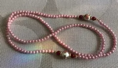 ピンクパール風ロング帯しめネックレス