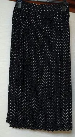 プリーツロングスカート　earthmusic＆Ecology