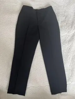 UNIQLO 感動スリムパンツ　レディース　ブラック　スラックス