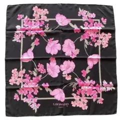 美品 LEONARD レオナール シルクスカーフ 黒 ピンク 花柄 やや小さめ