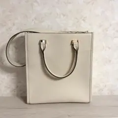 natural couture ナチュラルクチュール 観劇バッグⅢ オフホワイトのサムネイル
