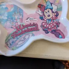 Item thumbnail for item 18ec3f97-85ee-4d45-b675-2fd5151b734e