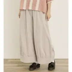 新品★サマンサモスモス★Ｍサイズ＊裾切替＊ギャザーパンツ＊ペチにものサムネイル
