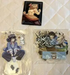 鬼滅の刃 嘴平伊之助 辰年 兎年 アクリルスタンド ワールドツアー カード