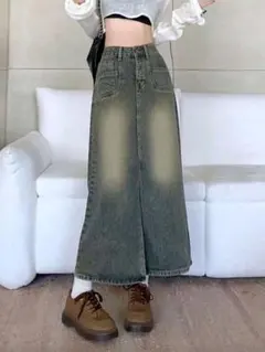 Item thumbnail for item 3d7b0e63-250e-48b4-8db6-3b87757830f6