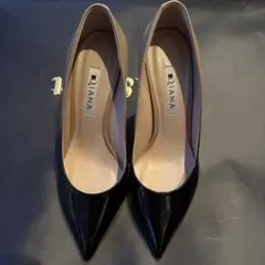 Item thumbnail for item b95fdeb5-cd03-46a5-a857-1e619414c614