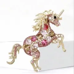 馬 ブローチ干支 ストーン キラキラ ゴールド キーホルダー