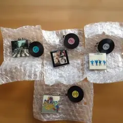 ビートルズ ダイキャストレコードチャーム　4点