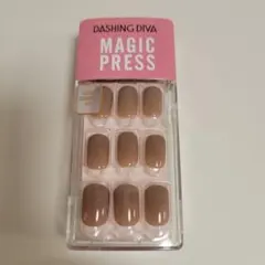 ダッシングディバ　マジックプレス　ネイルチップ