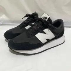 Item thumbnail for item 6837540c-f8d9-44dc-a3b7-8f52141f691f