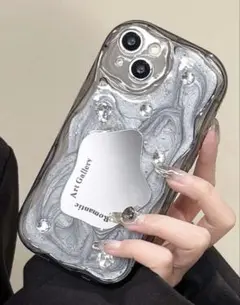 iPhone15ケース　シルバーグレーラインストーン