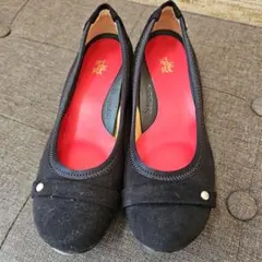 Item thumbnail for item c0e3ffb5-545c-412d-a3d4-43f4a384686f