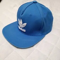adidas 青 キャップ ロゴ刺繍　トレフォイル