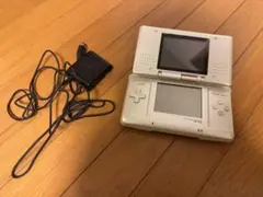 Nintendo DS 本体 ピュアホワイト
