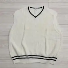 UNIQLO ユニクロ　オーバーサイズVネックベスト　サイズ4XL オフホワイト