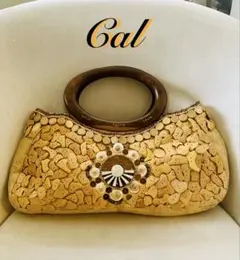 セール❗️美品！Cal スタッズ ココナッツシェル ハンドバッグのサムネイル