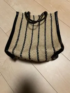 Item thumbnail for item 0278bec8-2f87-4056-b332-7a0016f4efd3