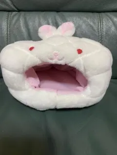 Takeoff うさぎさんかまくらぬいぐるみ