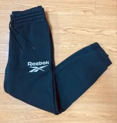 Reebok 裏起毛スウェットパンツ ロゴプリント ブラック