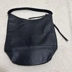 【美品】Hoaw. ワンショルダー バケツ型 トートバッグ ブラック レザーのサムネイル